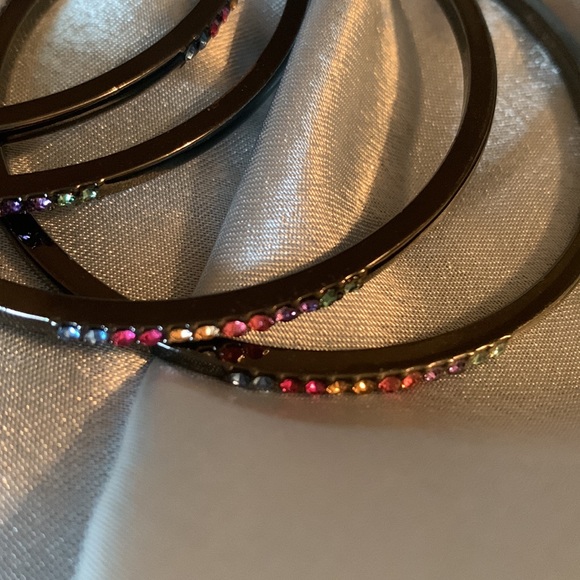 NWT Bangle bracelet set - Picture 6 of 6